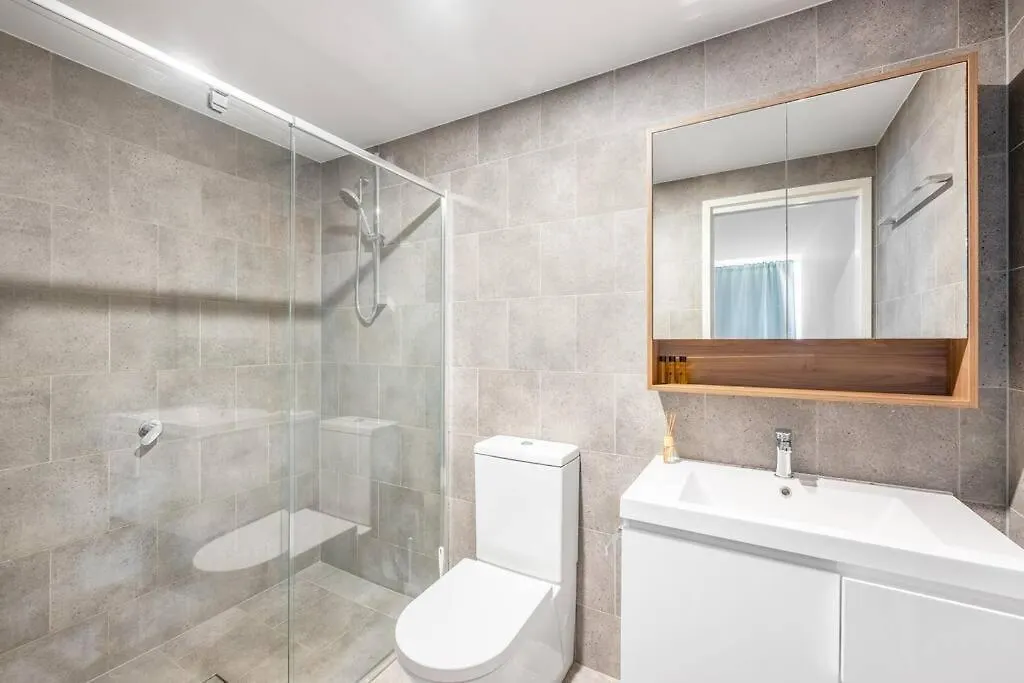 Modern Three Bedroom Apartment In Turner Canberra
